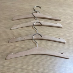 （未使用）無印良品　ハンガー　4つの画像