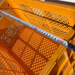 プラスチックコンテナ　４セットの画像