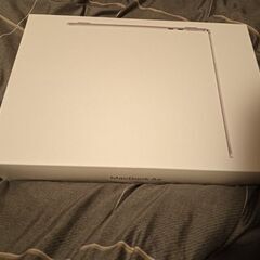 185000¥【新品・未開封】MacBook Air 13インチ M4 / 16GB / 512GB / シルバー  Apple最新M4チップ搭載モデルです！ 完全未使用・未開封・保証未登録✨の画像