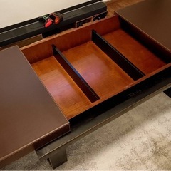 【11月11日まで】HURTADO ローテーブル　革 収納付きの画像