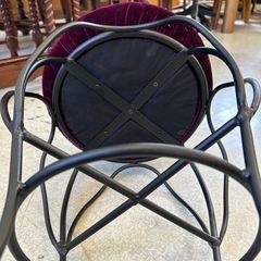 A2510-403 北欧アンティーク風 アイアンスツール ベロア バーガンディ キズ汚れ有りの画像