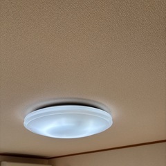 6畳部屋で使っていたシーリングライトの画像