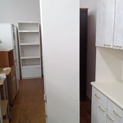 ★リユースのサカイ水戸店★  食器棚 ホワイト H199.5×D47×W100 クリーニング済み MT6011の画像