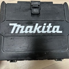 マキタ、インパクトドライバーの画像