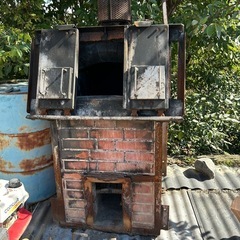 耐火レンガ焼却炉の画像