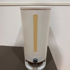 【決まりました】ゴミ箱、米びつの画像