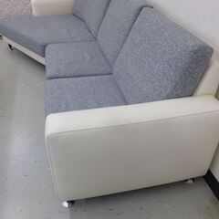 3人掛けソファーの画像