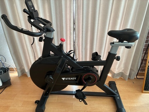 STEADY エアロバイク