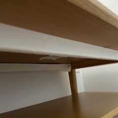 リビングテーブルの画像