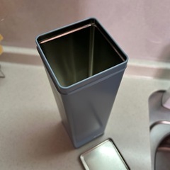 KALDI COFFEE FARM 四角形缶 ダークブルー 8×8×高さ28㌢の画像