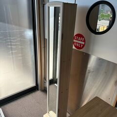 店頭引き渡し 中古 姿見 鏡 CD・DVD ラック 収納 家具の画像