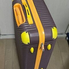 中型スーツケース、キャリーバッグ、差し上げますの画像