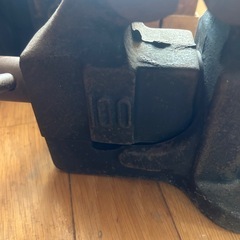 HINODE万力ベンチバイスの画像