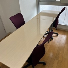 ロアス　テーブル2個　オフィスチェア3脚　セットの画像