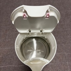 ティファール電気ポットの画像