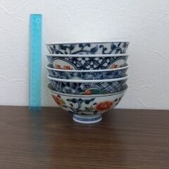 お茶碗と箸の画像