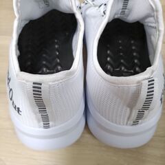 新品　ホワイトシューズ　24.5㌢　運動靴　ワークマンの画像
