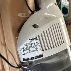 掃除機3台の画像