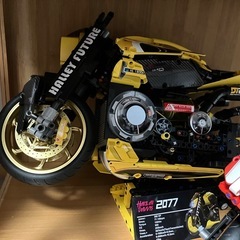 バイク模型　黄色赤　ブロックおもちゃの画像