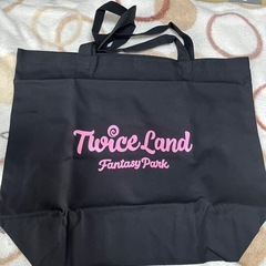 TWICE トートバックの画像