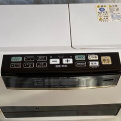 コロナ　石油ファンヒーター　2017年製　E5エラー表示　ジャンクの画像