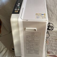 コロナ　石油ファンヒーター　2017年製　E5エラー表示　ジャンクの画像