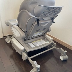 アップリカ❤︎ハイローチェア★ユラリズムオートの画像