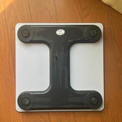 体重計（ボディスケール）の画像