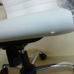 M　未使用/新品　訳あり特価　オフィスチェア イームズ  おしゃれ レザー チェア ワークチェア デスクチェア パソコンチェア デザイナーズチェア 学習椅子 自宅 テレワーク 在宅ワークの画像