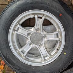 新品スタッドレスタイヤ4本セット　ジムニーJB64 用の画像