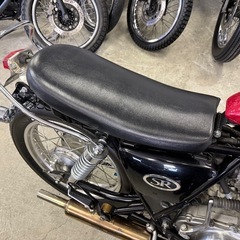 ヤマハ SR400の画像