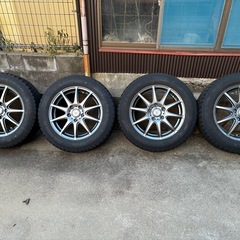 グッドイヤー  スタッドレスタイヤの画像