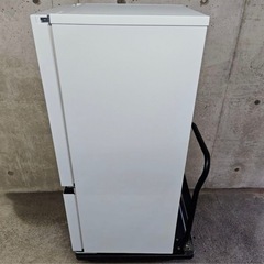 ★美品★2023年製★ハイセンス　162L冷蔵庫　HR-D16Fの画像