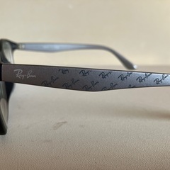 RayBan サングラスの画像