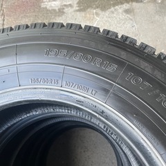 トーヨー　スタッドレス　DELVEX935 195/80R15　2024年製 の画像