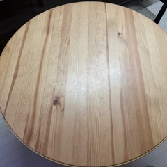 IKEAイケアテーブル&椅子の画像