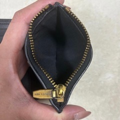 CHARLES & KEITH ミニトップジップ スモールウォレットの画像