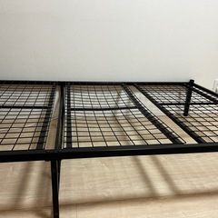 シングルベッドフレームの画像