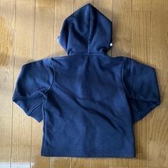 パーカー110㎝の画像