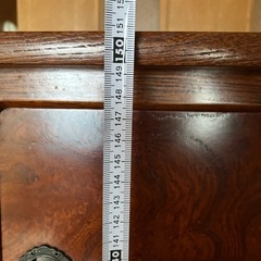 レトロな茶箪笥の画像