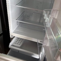 🟦冷蔵庫番号45 AQUA 2021年製【168ℓ】大阪府内全域配達無料 保管場所での引取は値引きしますの画像