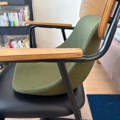 【腰痛/デスクワークに】姿勢矯正クッションの画像