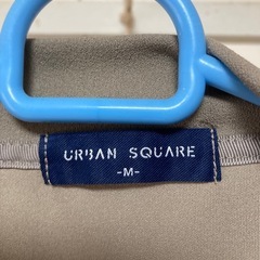 厚めのカーディガンの画像