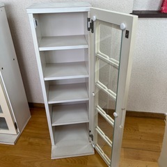 CDなど収納棚①の画像
