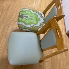 食卓テーブル＆椅子✖️2の画像