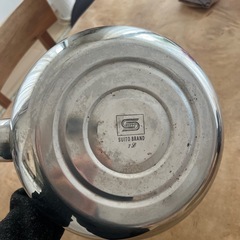 SUITOブランドのやかんの画像