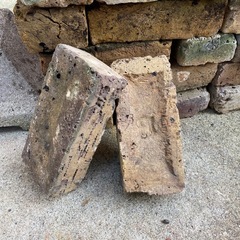 アンティークレンガ　オールドロンドンイエロー 中古 1個¥300 の画像