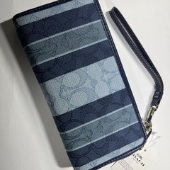 【新品未使用】COACH コーチ C8313 ブルー シグネチャーの画像