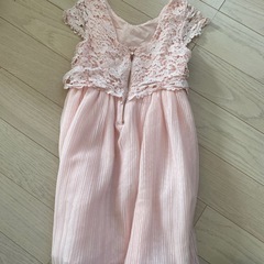 47H&M女児ワンピースの画像