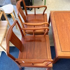 サ2510-406 唐木家具風 応接間セット 椅子2脚ベンチ付き ※バラ売り不可 キズ汚れ有りの画像